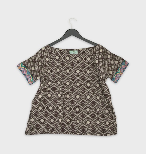 [A20260126_155806] Essentiel Tops M