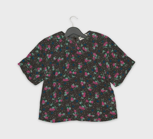 [A20260401_113418] Essentiel Tops S
