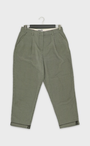 [A20260106_140301] Essentiel Broeken M