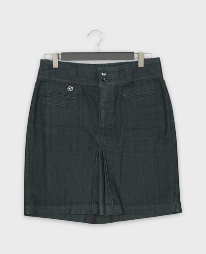 [A20260121_092816] Hugo Boss Rokken M